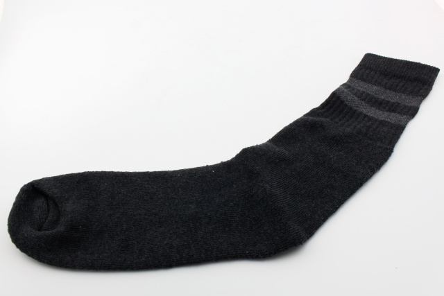   Ponožky tmavě šedé s pruhy